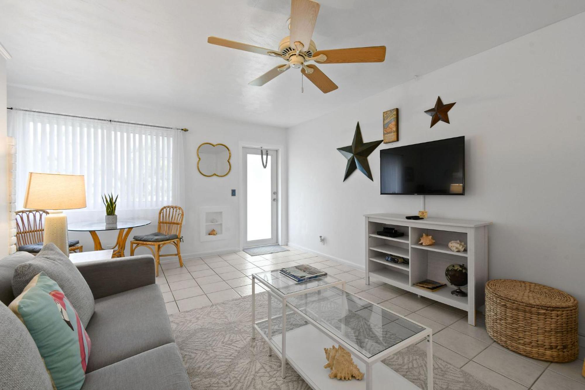Appartamento Sunshine Shores Boutique *