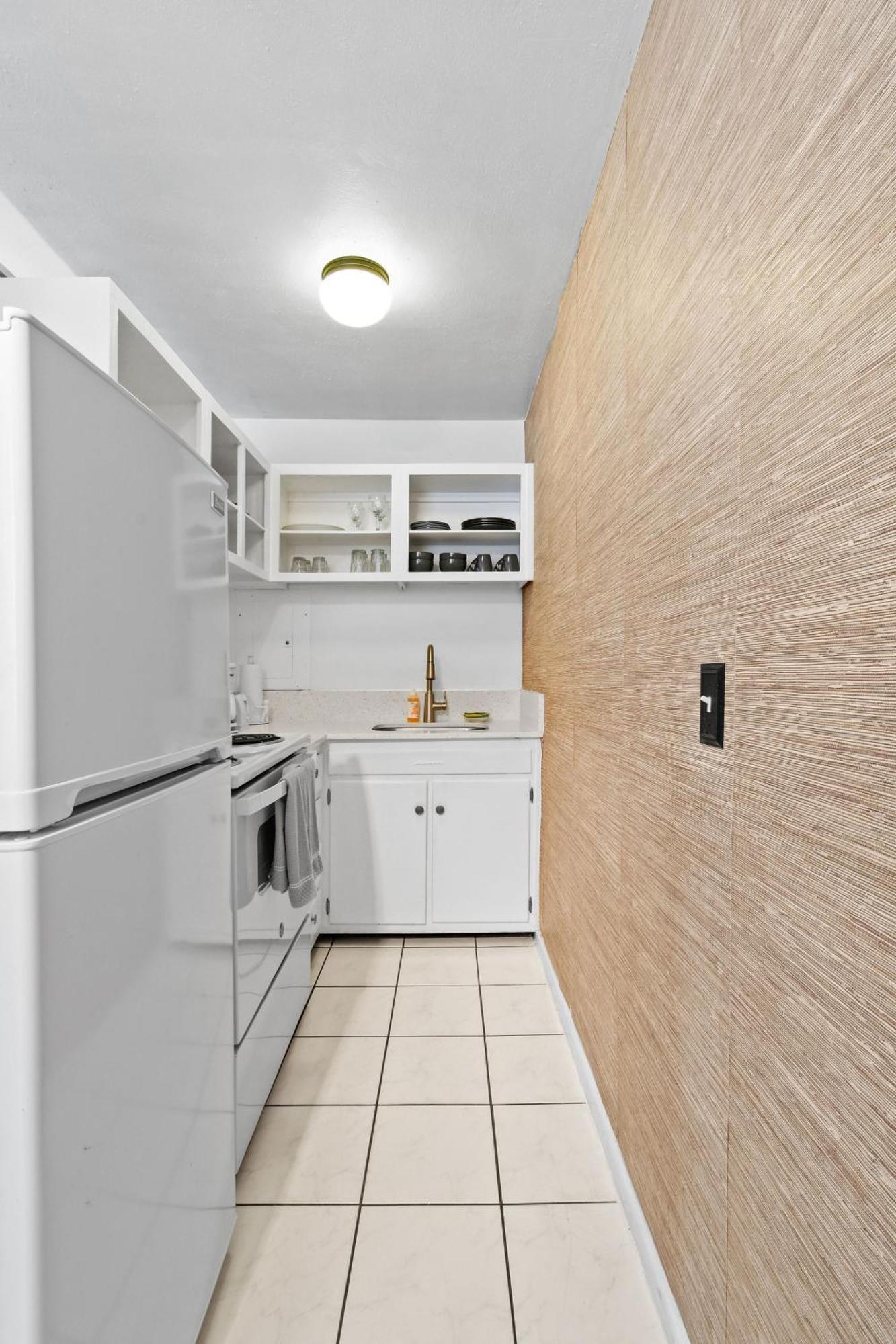 Sunshine Shores Boutique Appartamento Palm Beach Shores